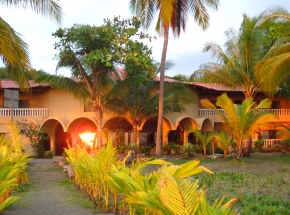 Photo of The Delfin Beachfront Resort, Playa Bejuco, Costa Rica